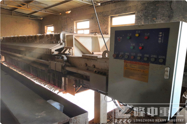 環(huán)保g效板框壓濾機(jī)設(shè)備（時產(chǎn)100噸）價格實惠,用戶青睞有加！