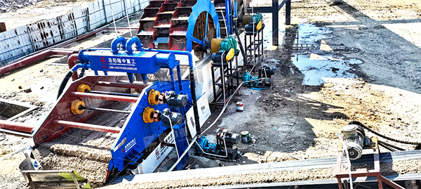 水洗砂生產(chǎn)線方案配置，要求兩月加工六萬噸石料，石子沙子都要